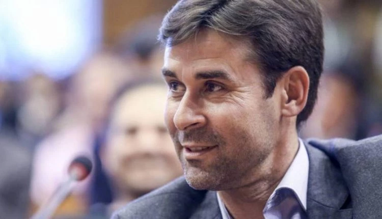 Νέα «πυρά» Τσιάρτα κατά Τόσκα: «Είστε κυβέρνηση μπάτε σκύλοι αλέστε – Η χαρά της ανομίας – Αν είχες λίγη τσίπα θα είχες παρετηθεί»